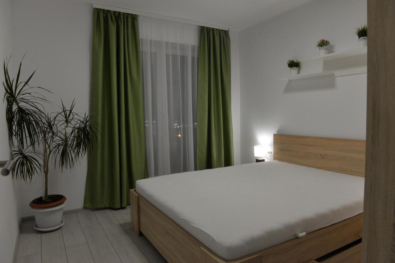 Coresi Deluxe Apartment Brasov Exterior photo